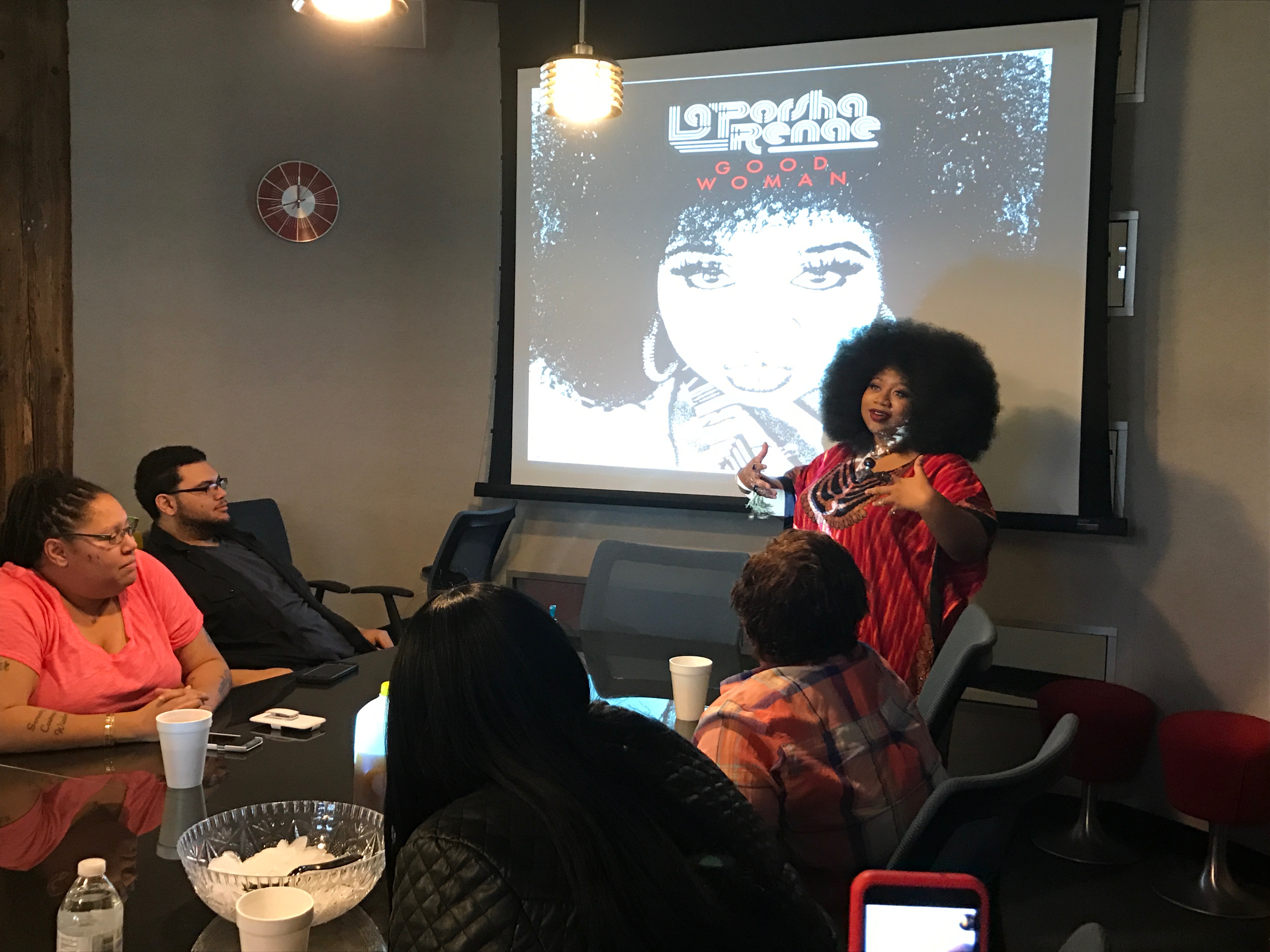 La'Porsha Renae Visit