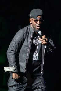 R. Kelly Performs At Bass Concert Hall