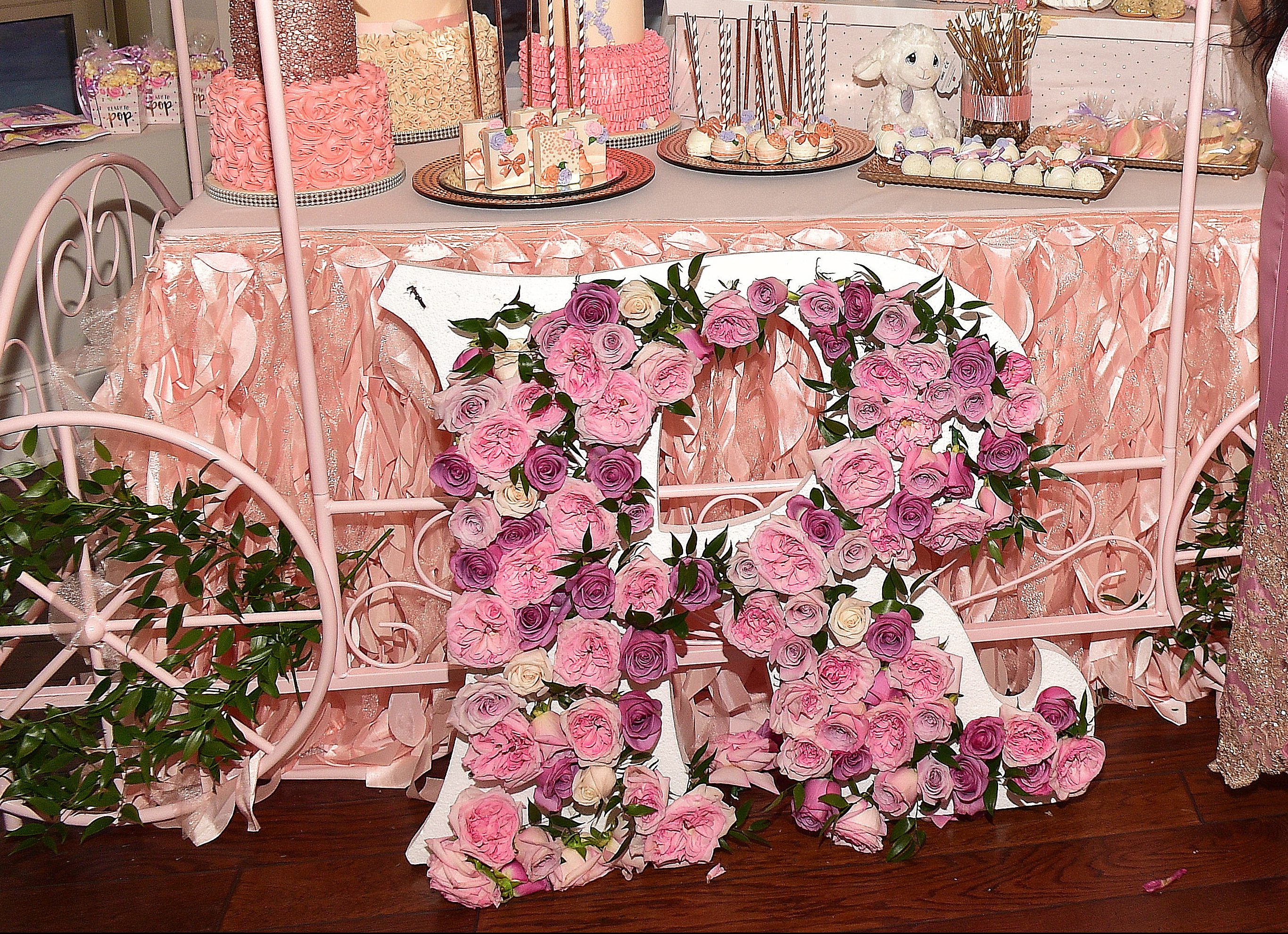 Toya Wright's Baby Shower