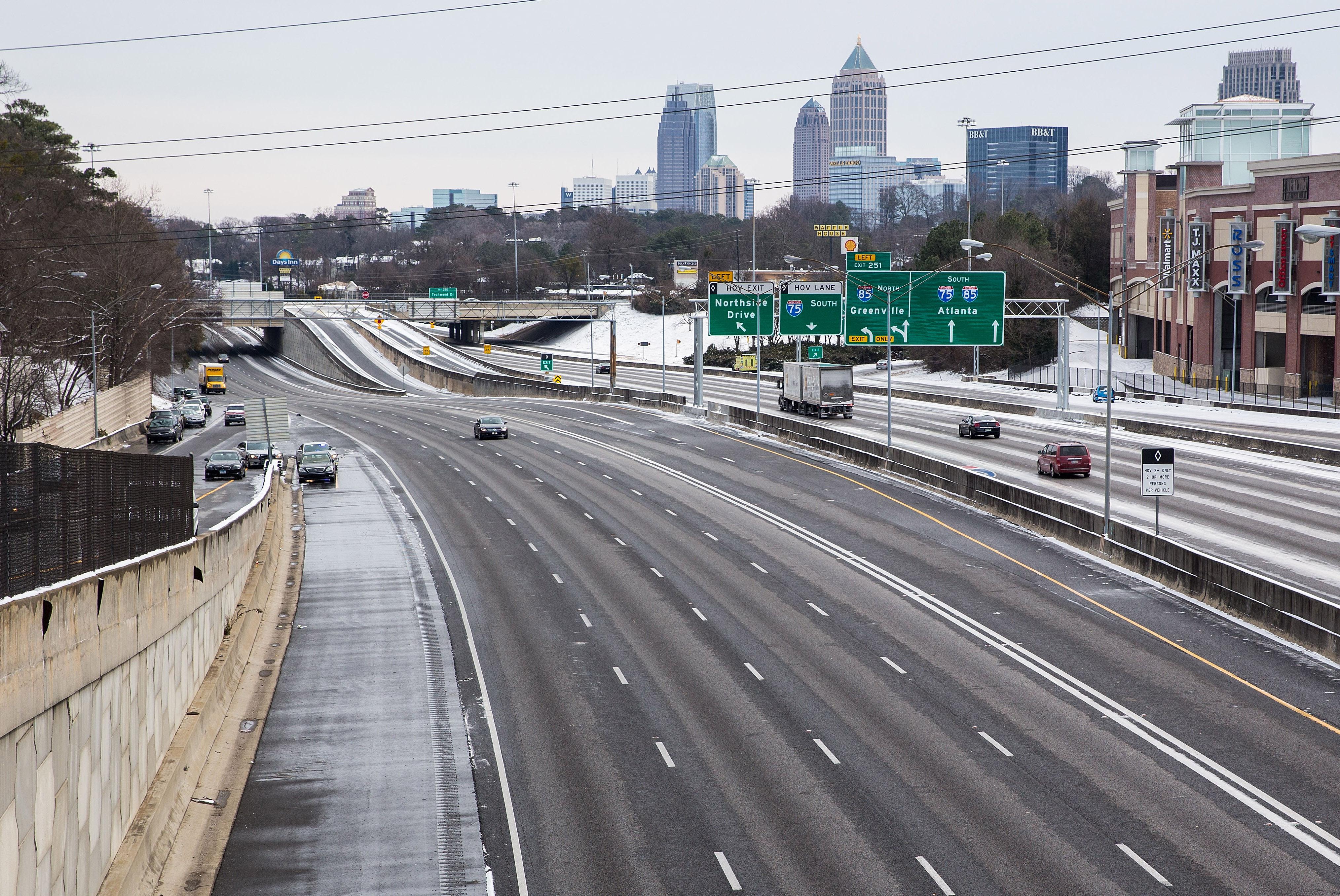 Rare Winter Storm In South Brings Ice And Snow To Region Unaccustomed To The Elements