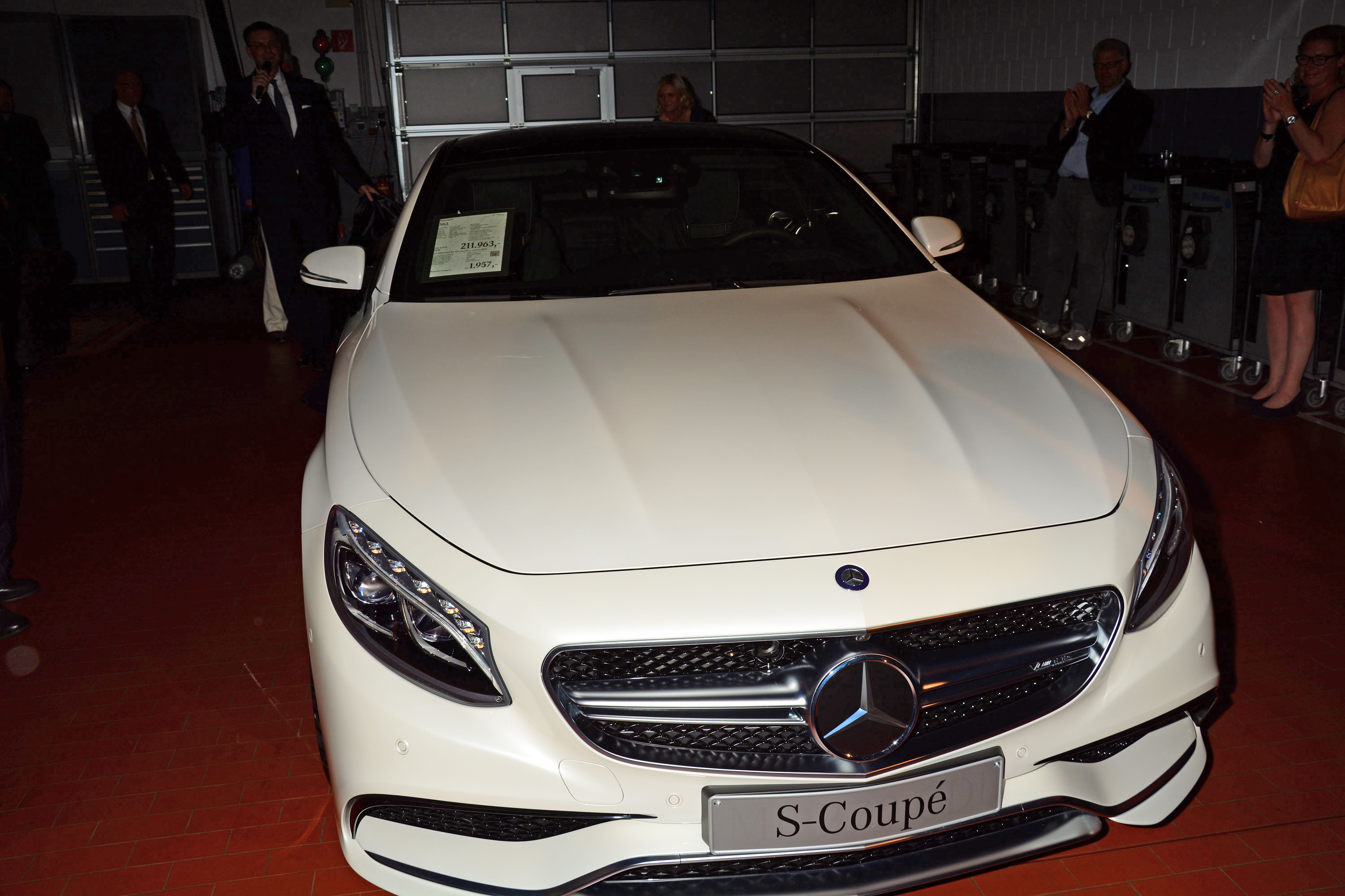 Mercedes-Benz S-Klasse Coupe premiere at Mercedes-Welt Salzufer dealership.