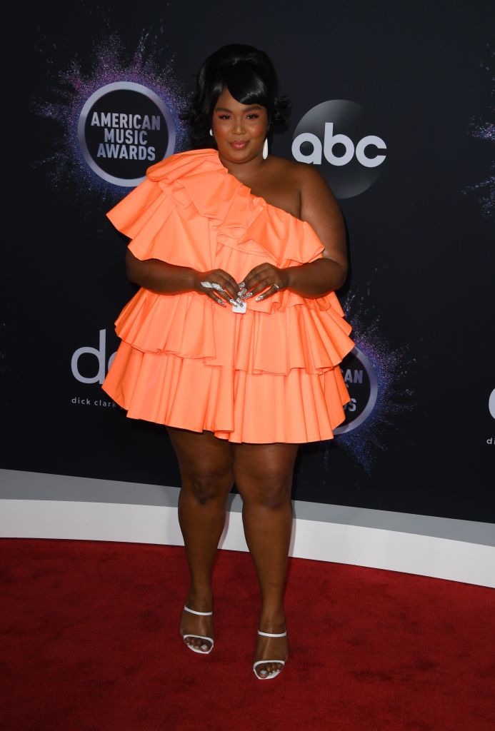 Red Carpet Rundown: Your Favorite Celebs at the 2019 American Music Awards