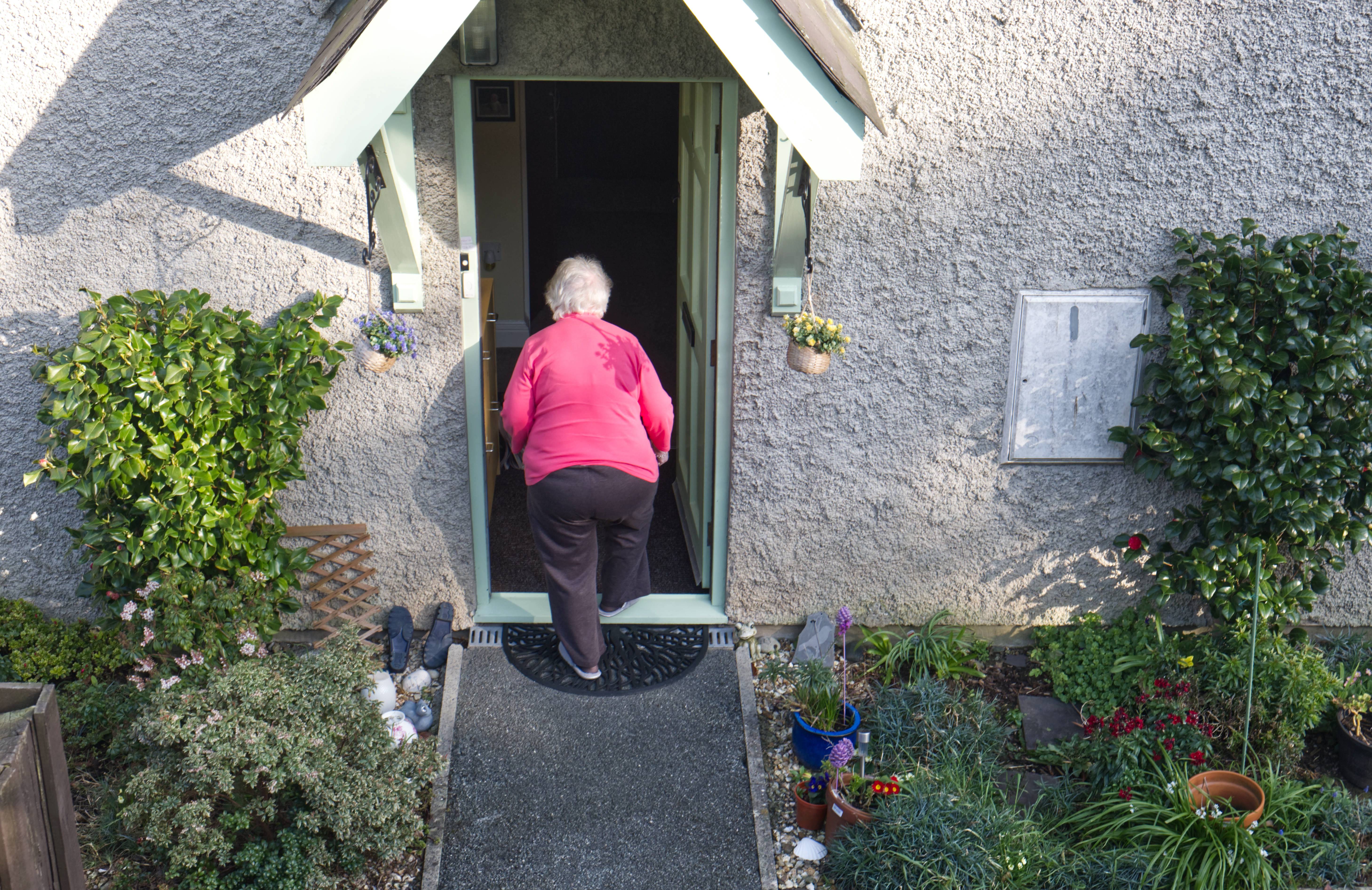 Over 70s self isolate