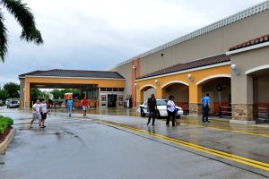 Florida prepares for Hurricane Matthew